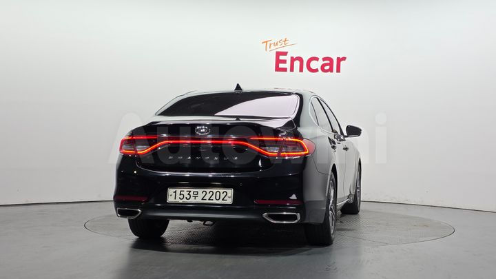 Hyundai Grandeur 2018 — 3