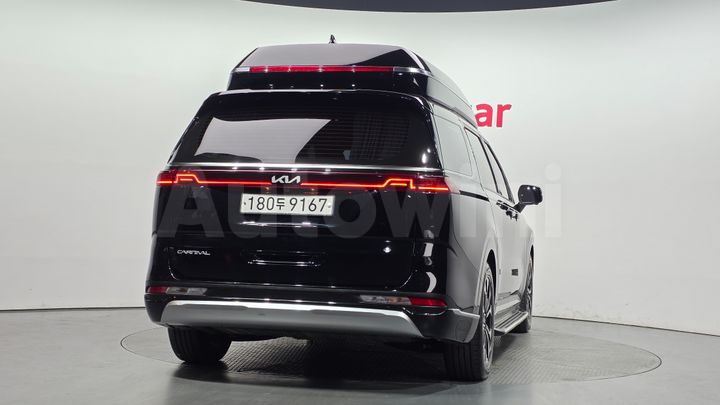 Kia Carnival 2023 — 4