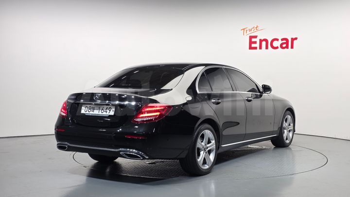 Mercedes-Benz E Class 2018 — 2