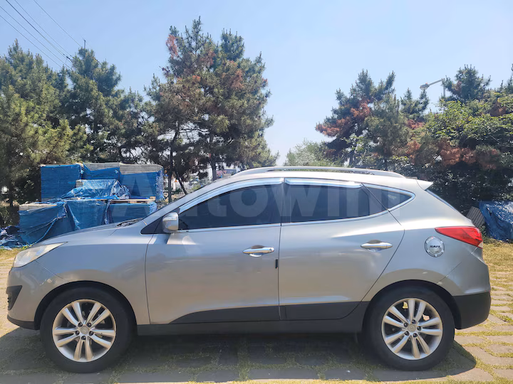 Hyundai Tucson 2011 — 2