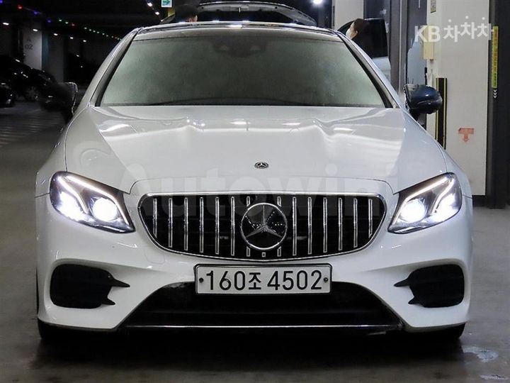 Mercedes Benz E Class 2019 — 2
