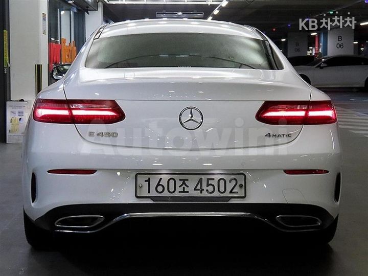 Mercedes Benz E Class 2019 — 5