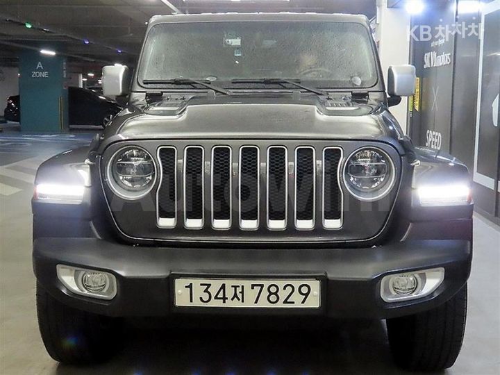 Jeep Wrangler 2021 — 2