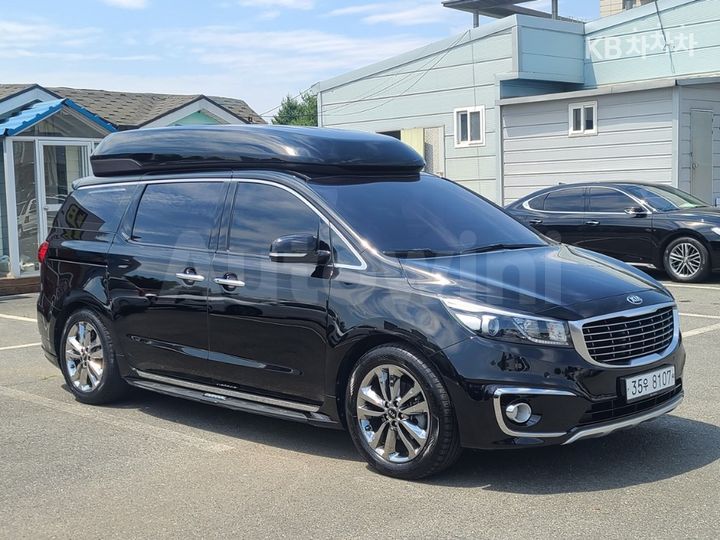 Kia Carnival 2015 — 4