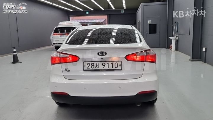 Kia K3 2015 KNAFK412BFA476957 — 4