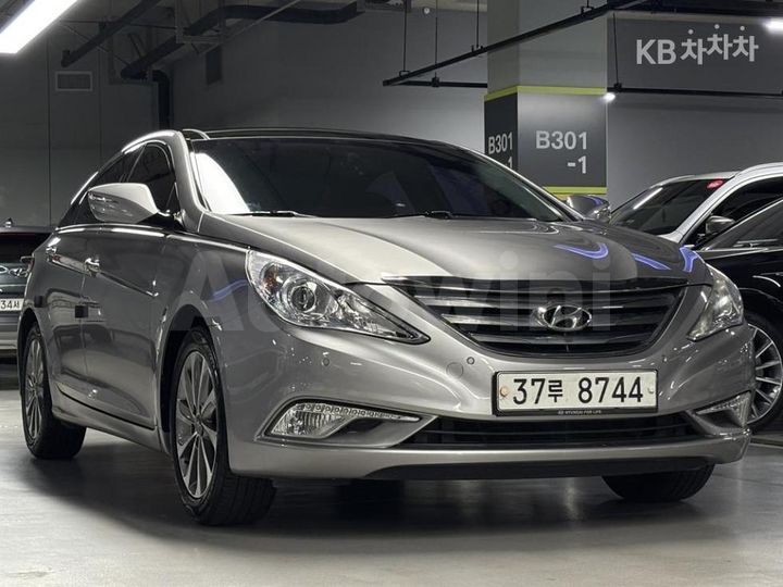 Hyundai Sonata 2013 KMHEC41LBDA510152 — 3