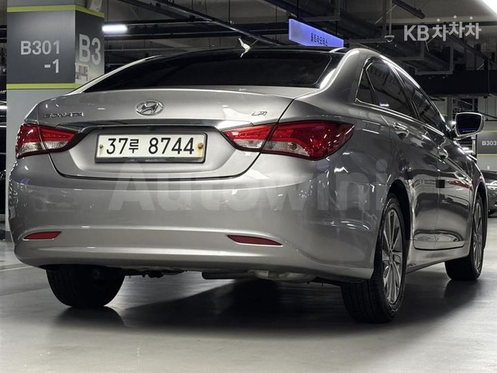 Hyundai Sonata 2013 KMHEC41LBDA510152 — 4