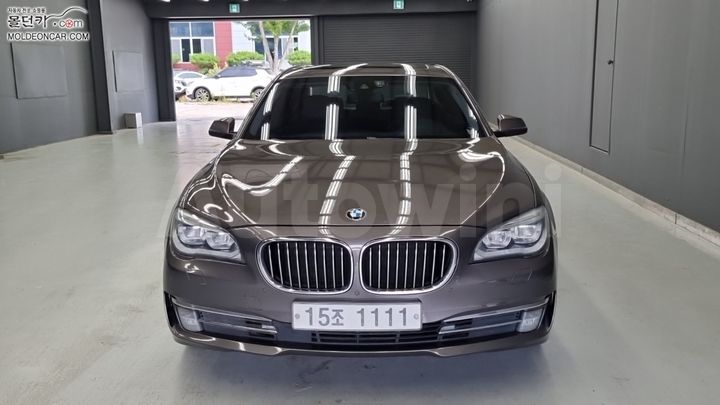BMW 7 Series 2012 WBAYC2102DD124352 — 3