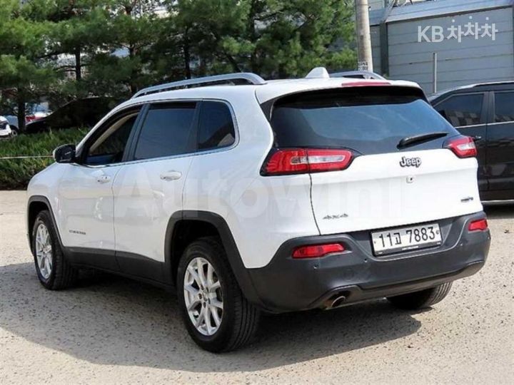 Jeep Cherokee 2015 1C4PJMCB4FW693483 — 4