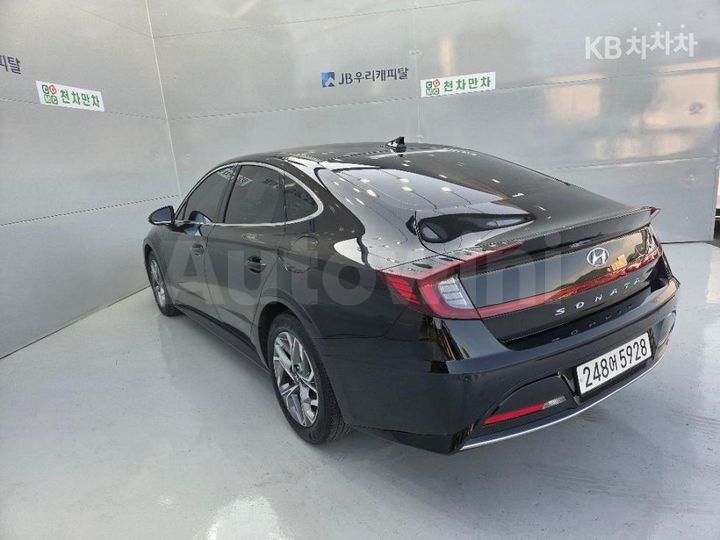 Hyundai Sonata 2022 — 5
