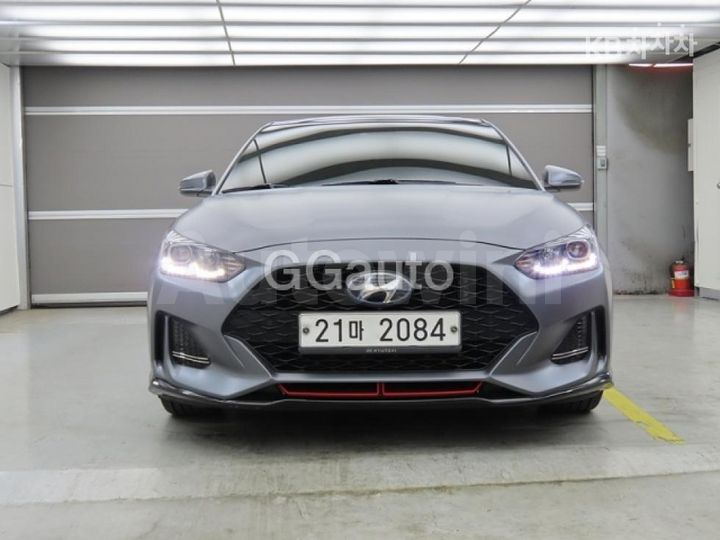 Hyundai Veloster