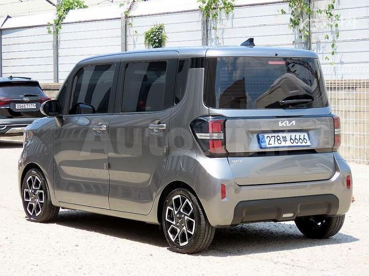 Kia Ray 2023 KNACH811BPT337765 — 3