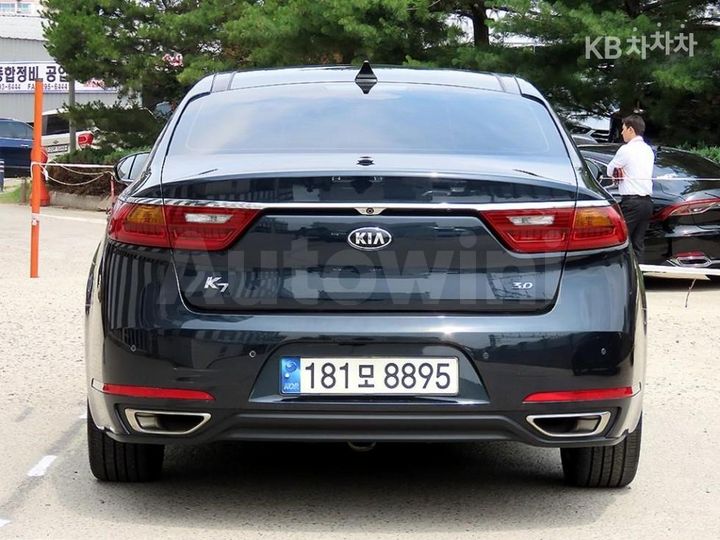 Kia K7 2017 — 4