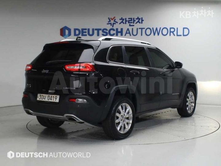 Jeep Cherokee 2016 — 2