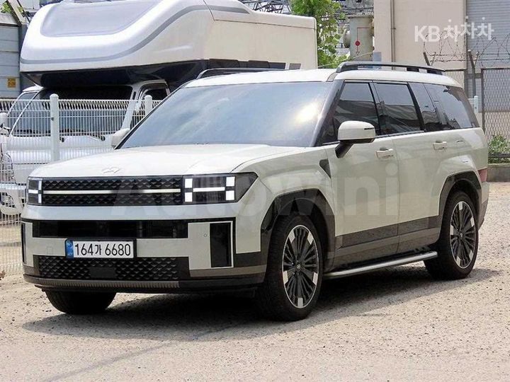 Hyundai SantaFe 2025 — 2
