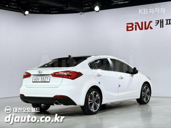 Kia K3 2014 — 2