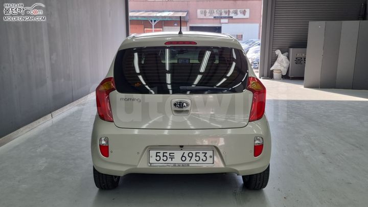 Kia Morning 2011 — 4