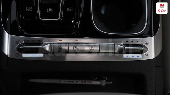 Kia Carnival 2021 KNANE813BMS094150 — 3