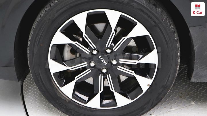 Kia Carnival 2021 KNANE81BBMS094666 — 5