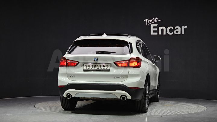 BMW X1 2022 — 4
