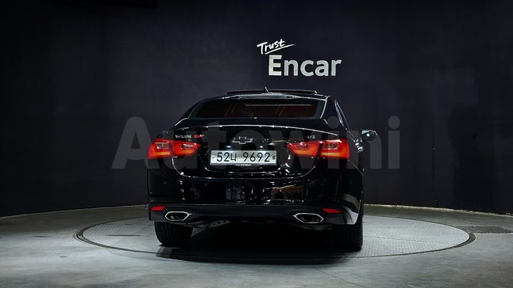 Chevrolet Malibu 2018 — 4