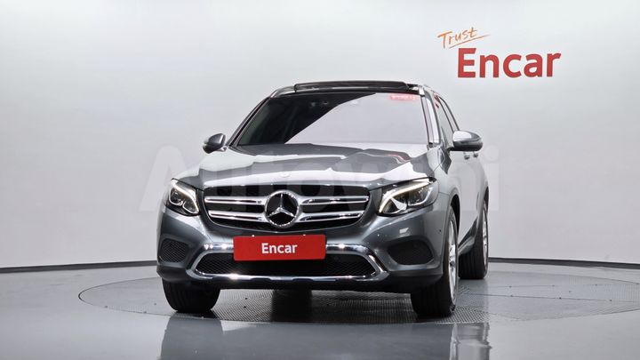 Mercedes-Benz GLC Class 2017 — 2