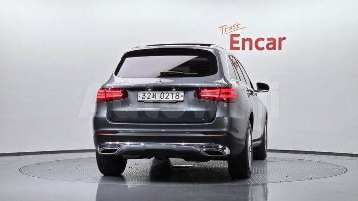 Mercedes-Benz GLC Class 2017 — 3