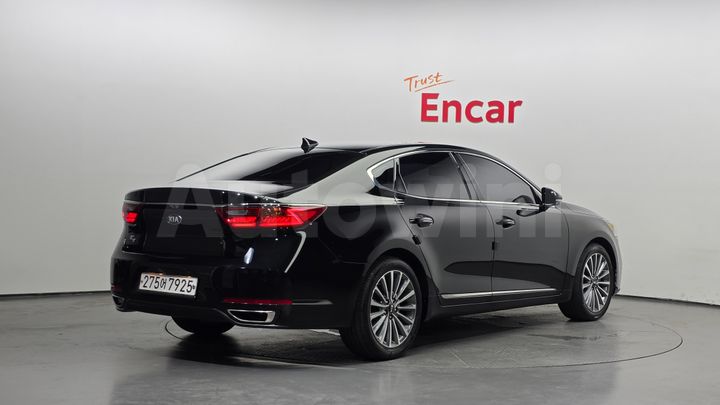Kia K7 2019 — 2