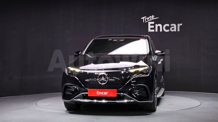 Mercedes Benz EQE 2023 — 3