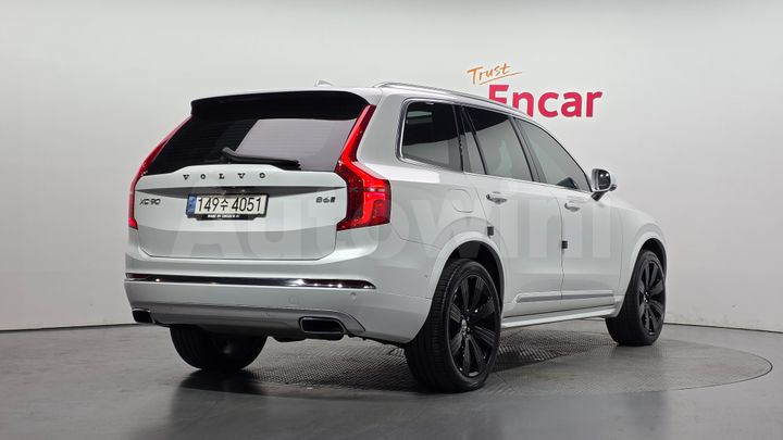 Volvo XC90 2021 — 2
