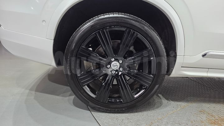 Volvo XC90 2021 — 5