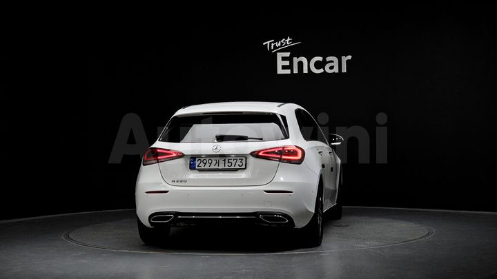 Mercedes Benz A Class 2022 — 4