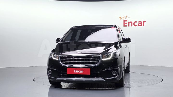 Kia Carnival 2018 — 3