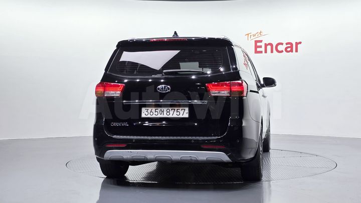 Kia Carnival 2018 — 4