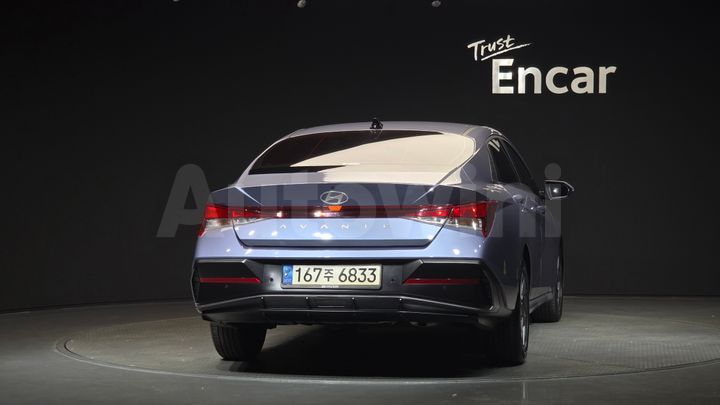 Hyundai Avante 2024 — 4