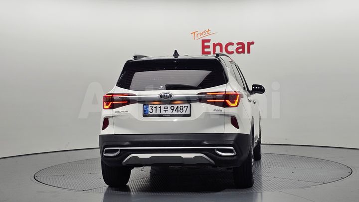 Kia Seltos 2022 — 4