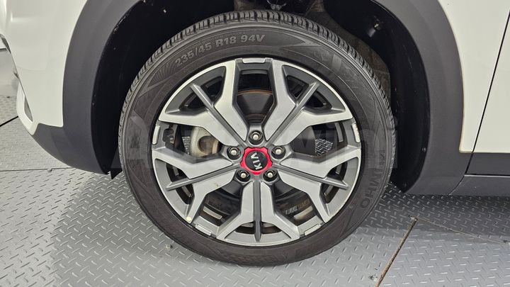 Kia Seltos 2022 — 5