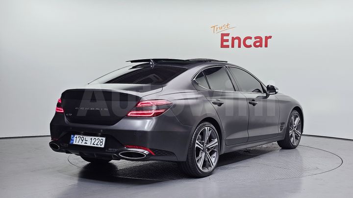 Genesis G70 2024 — 2
