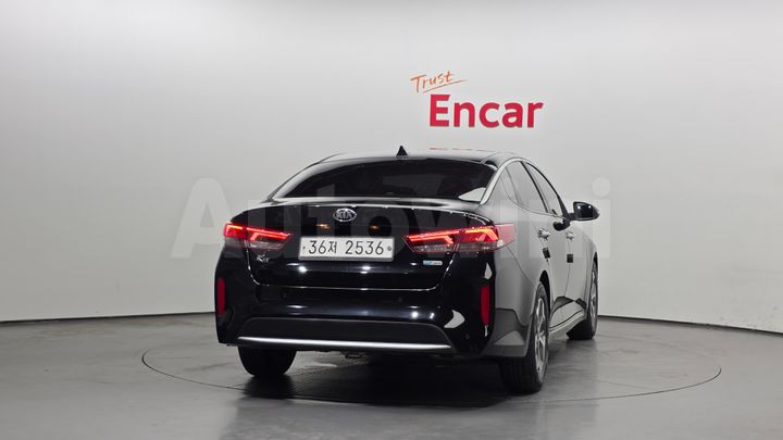Kia K5 2019 — 4