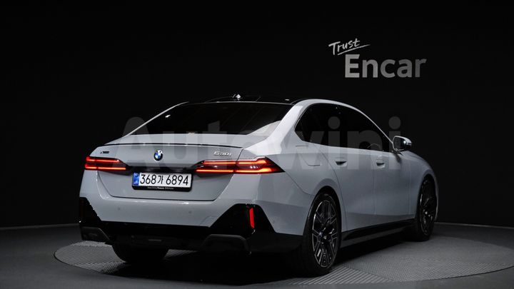 BMW 5 Series 2026 — 2