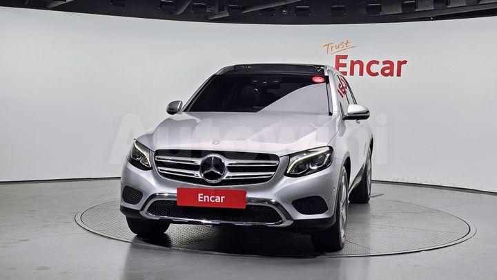 Mercedes-Benz GLC Class 2017 — 3