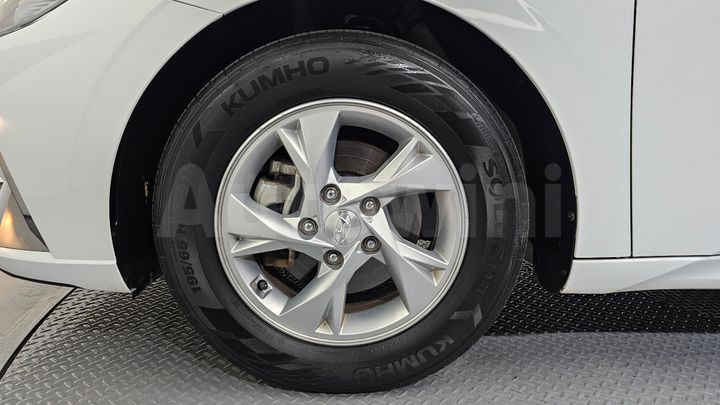 Hyundai Avante 2021 — 5