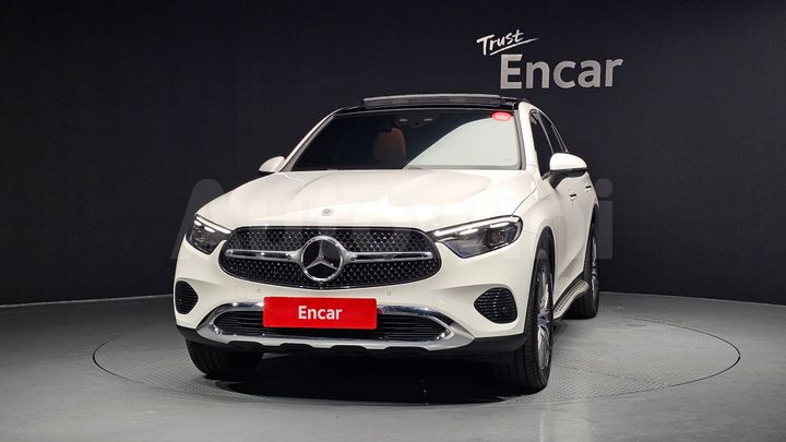 Mercedes-Benz GLC Class 2025 — 3