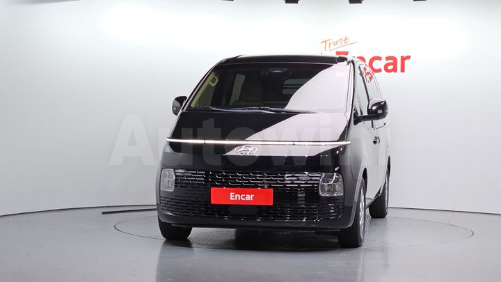 Hyundai Staria 2022 — 3