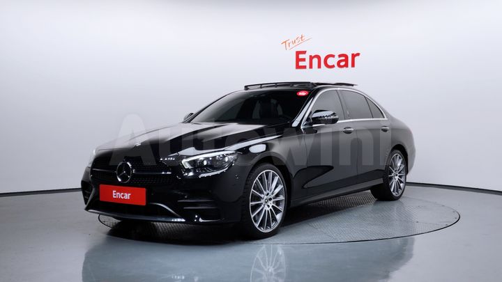 Mercedes-Benz E Class 2022 — 2