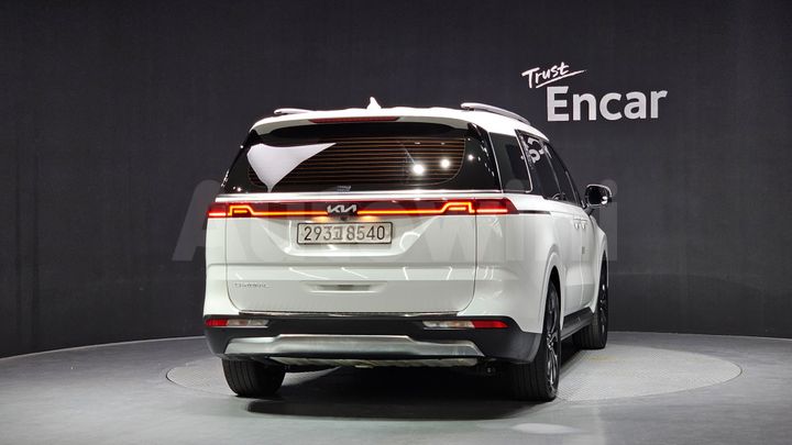 Kia Carnival 2023 — 4