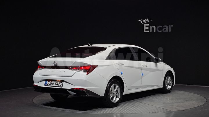 Hyundai Avante 2021 — 2