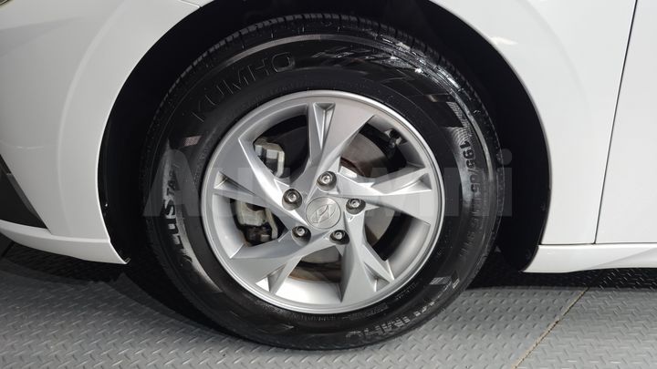 Hyundai Avante 2021 — 5