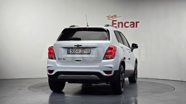 Chevrolet Trax 2022 — 4