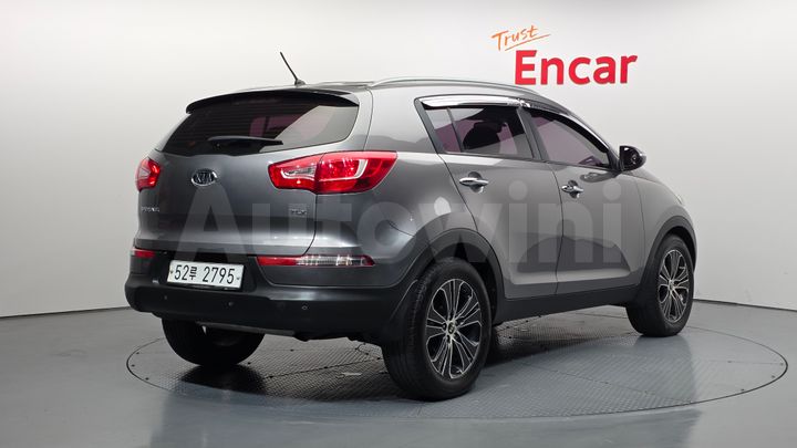 Kia Sportage 2012 — 2